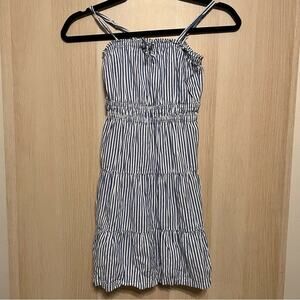 ⭐️ Old Navy Girls Striped Dress